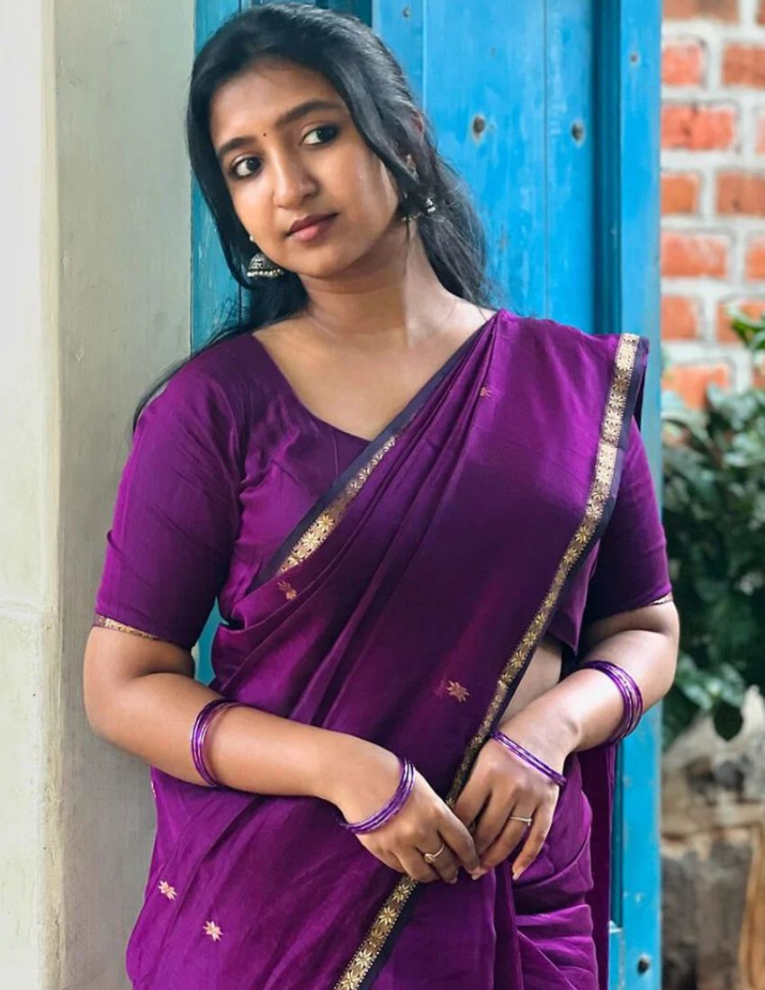 Magenta Butti Banarasi Saree