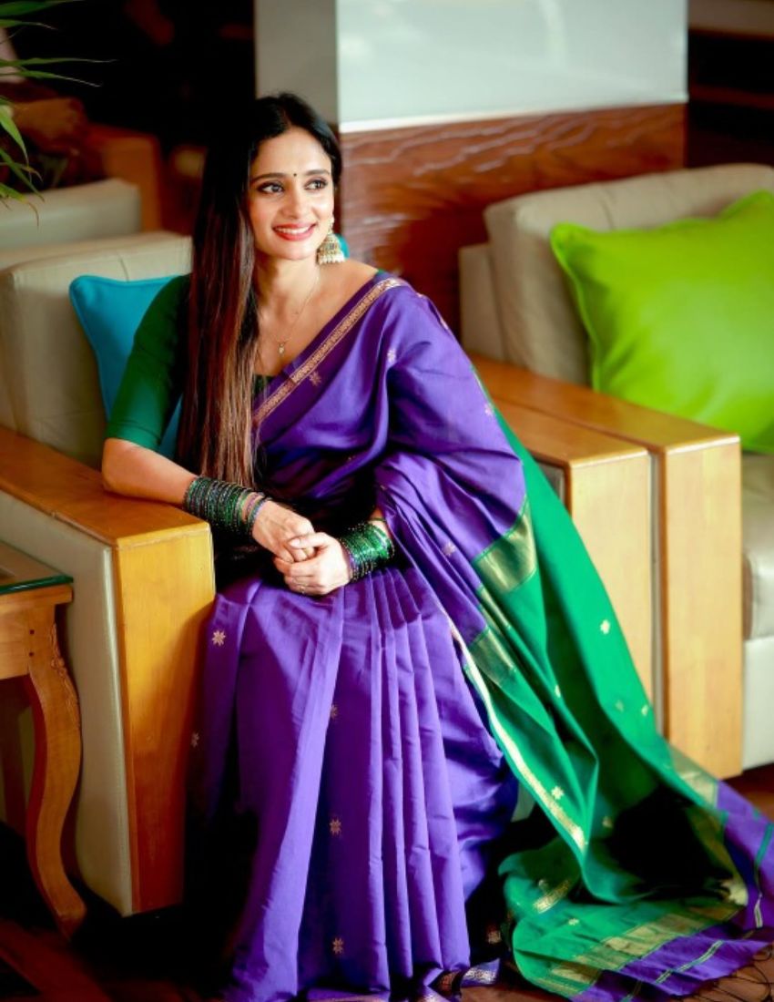 Dark Lavender Butti Banarasi Saree