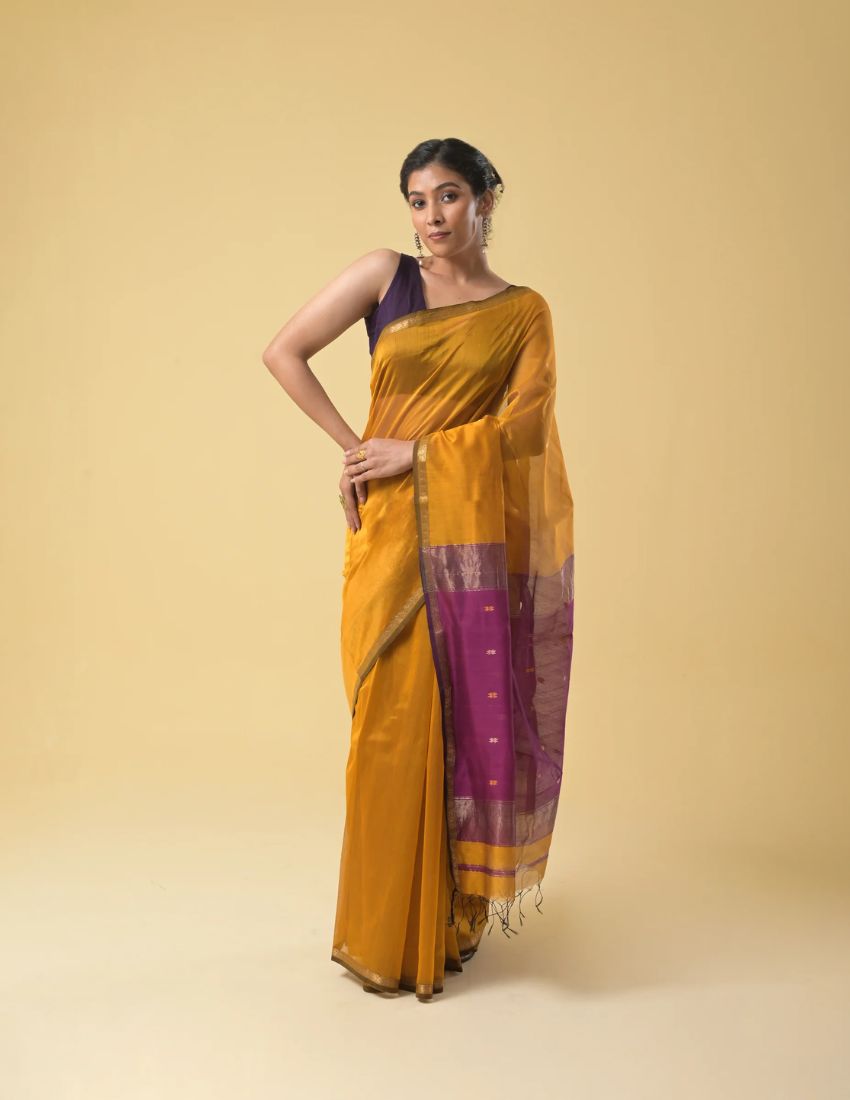 Gold Butti Banarasi Saree