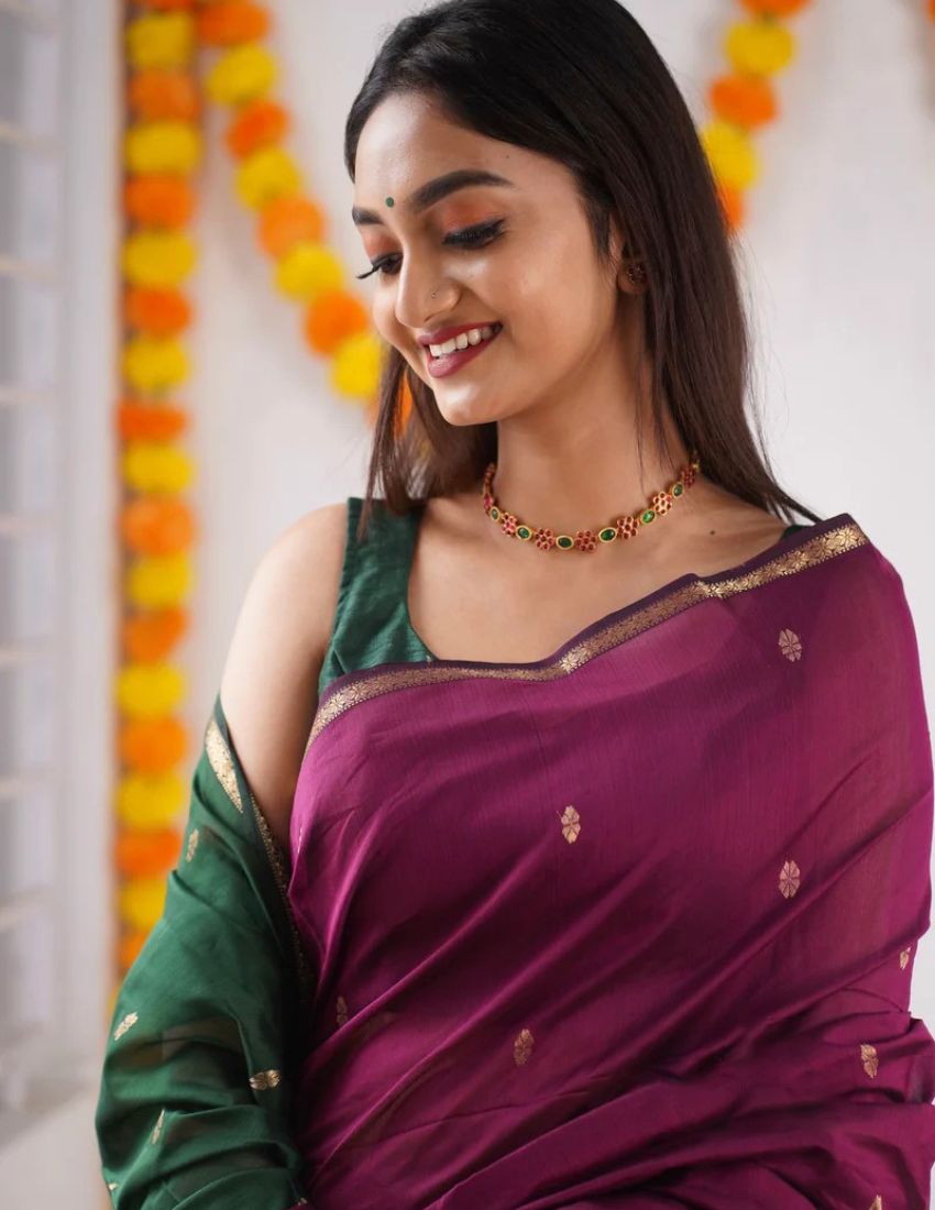 Wine Butti Banarasi Saree