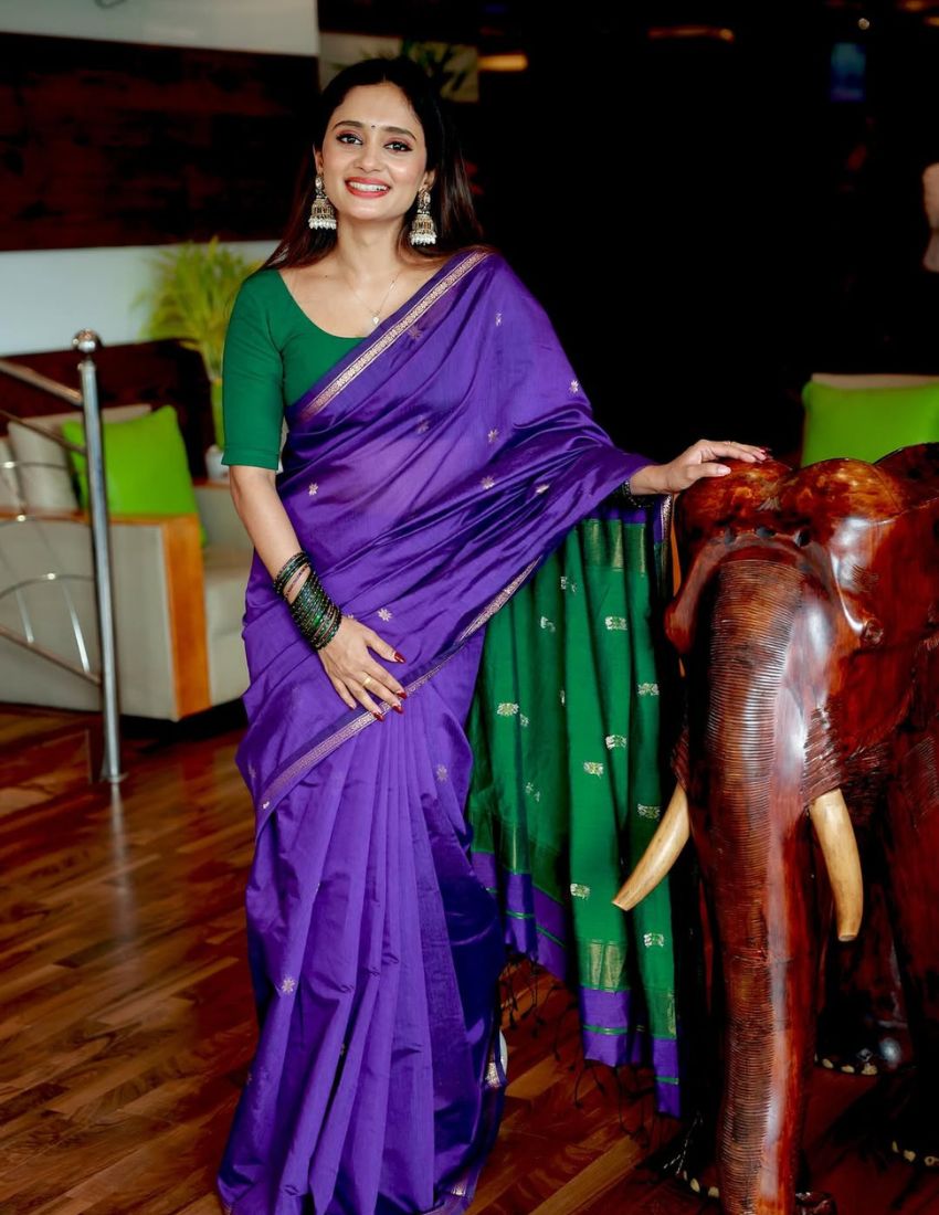 Dark Lavender Butti Banarasi Saree