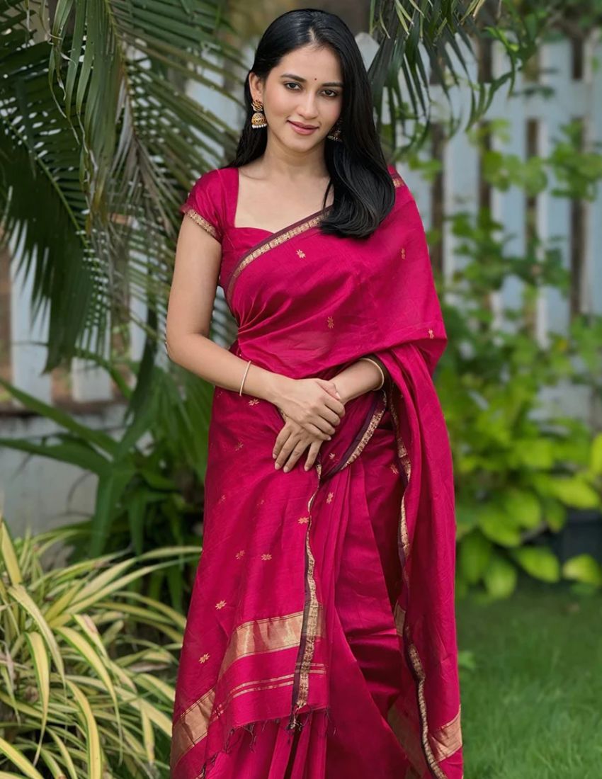 Gajri Butti Banarasi Saree