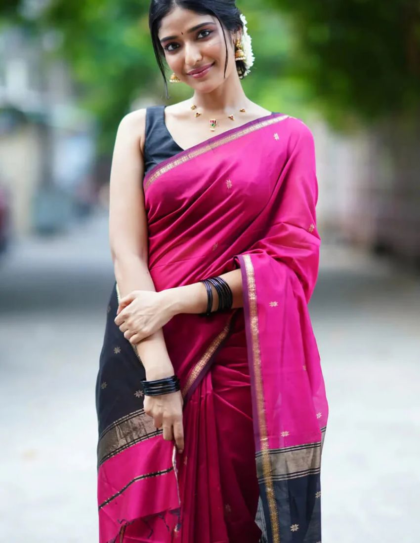 Gajri Butti Banarasi Saree