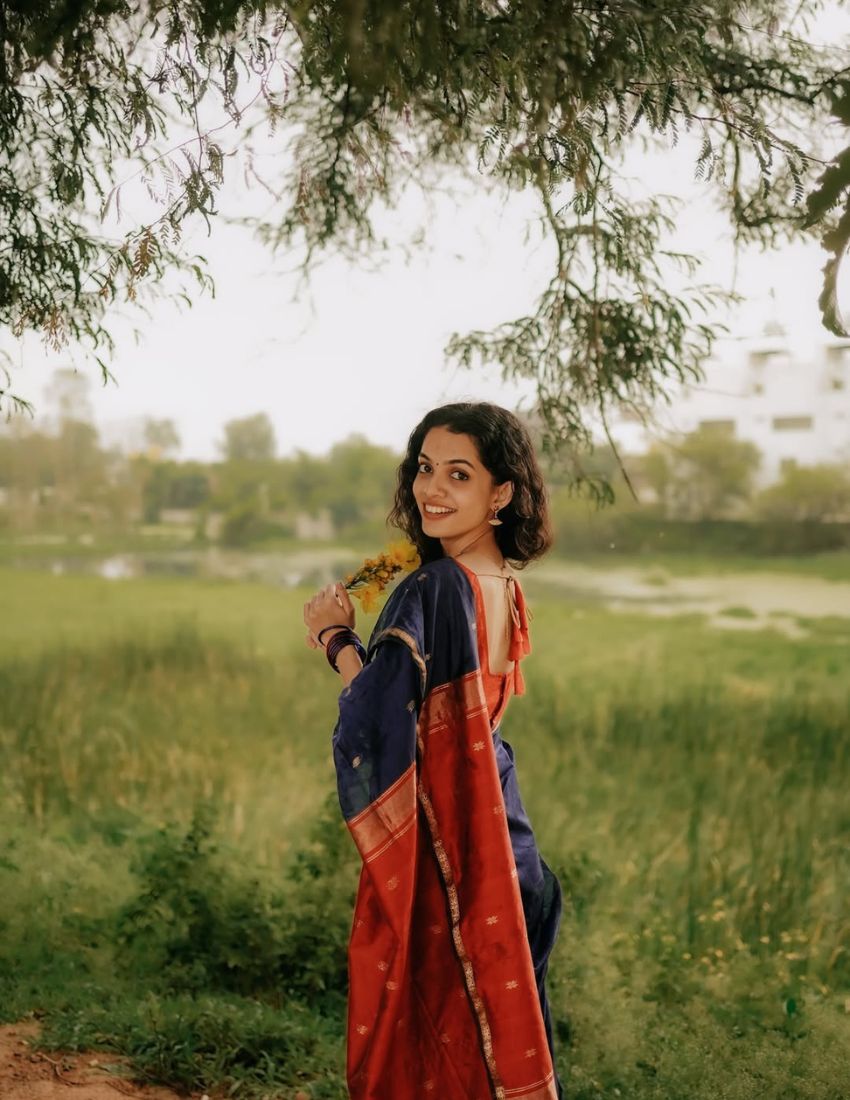 Blue Butti Banarasi Saree
