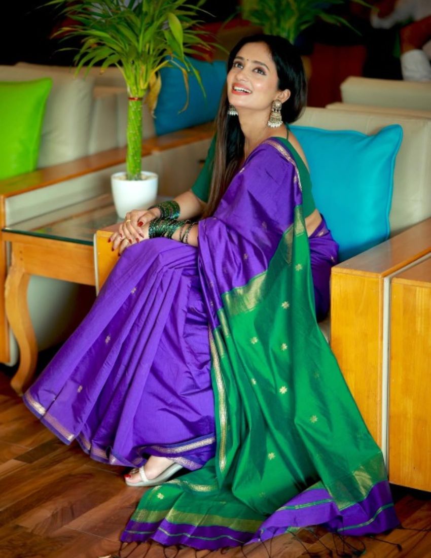Dark Lavender Butti Banarasi Saree