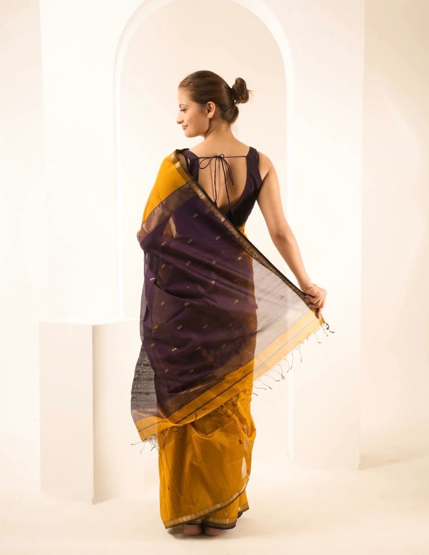 Gold Butti Banarasi Saree