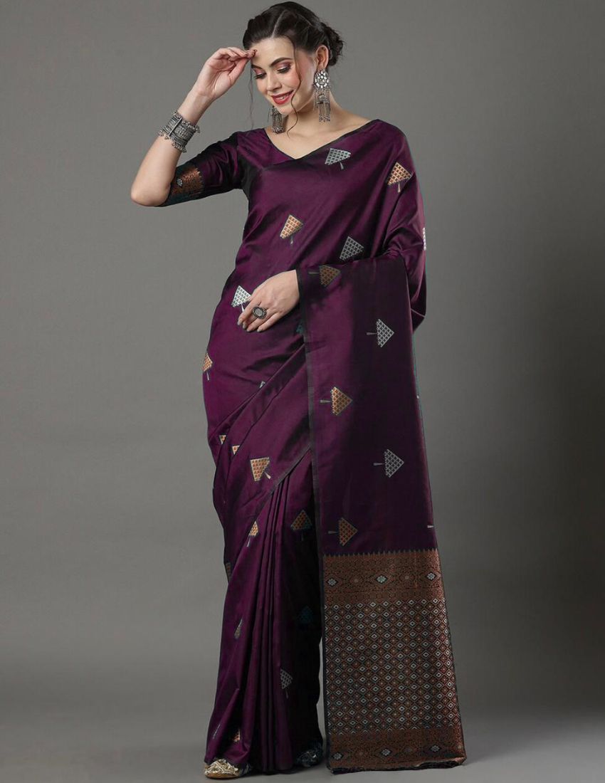 Wine Geometric Print Saree