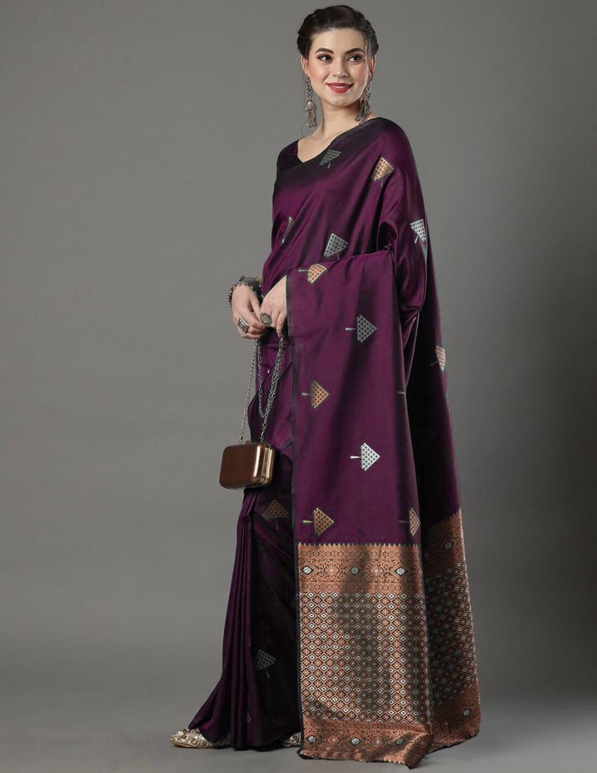 Wine Geometric Print Saree