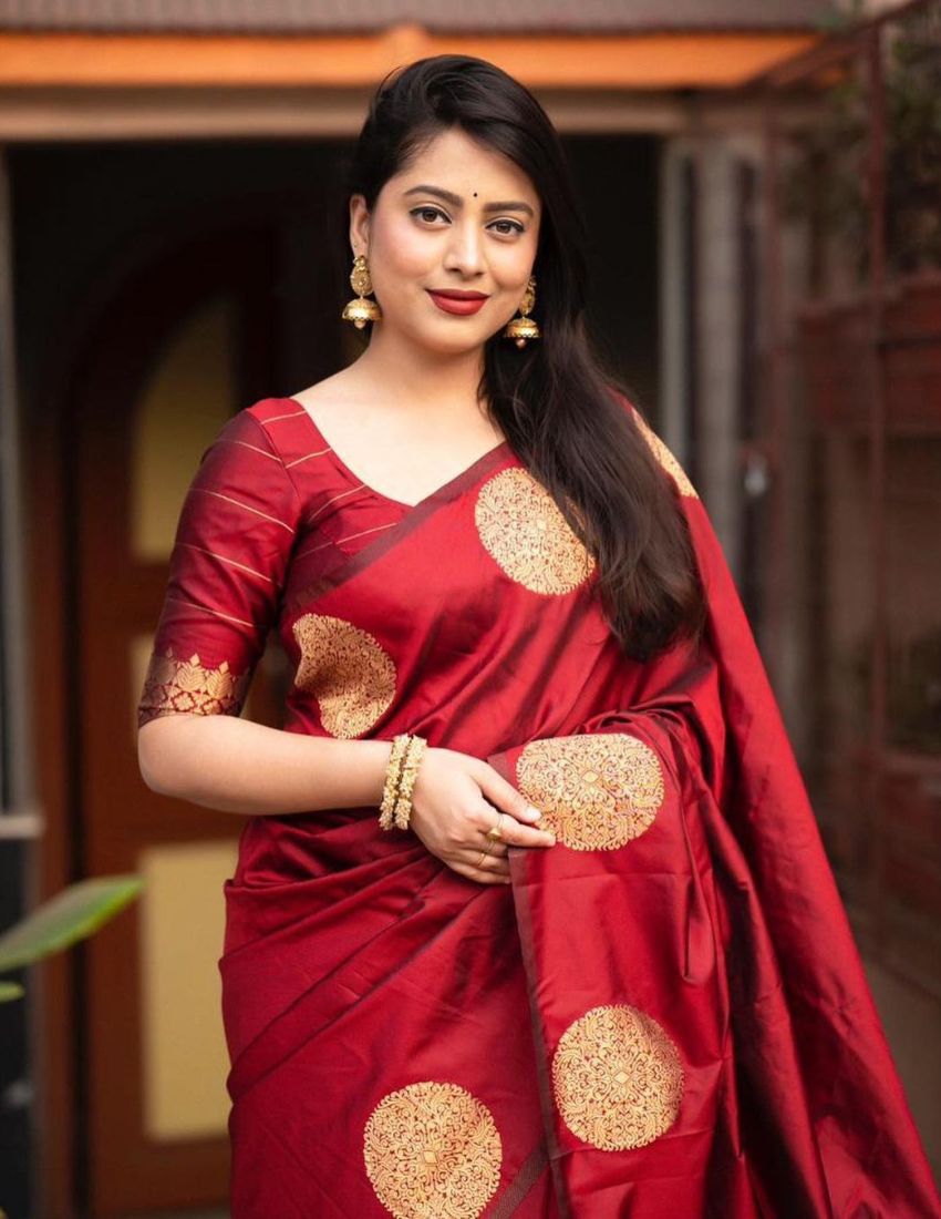 Red Golden Butti Banarasi Saree